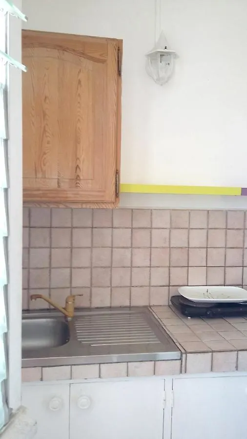 Studio Charmant Avec Vue Sur Le Jardin A Fort De France 22 M² 0*, פור-דה-פראנס