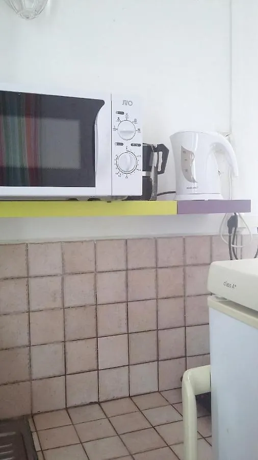 Studio Charmant Avec Vue Sur Le Jardin A Fort De France 22 M²